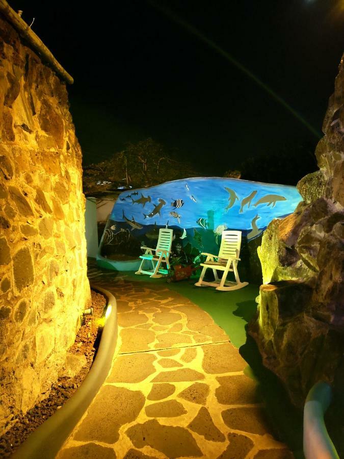 לינה וארוחת בוקר פוארטו בקריסו מורנו Galapagos Eco Friendly מראה חיצוני תמונה